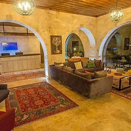 Hotel Nino Cave 4*