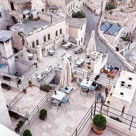 Nino Cave Hotel