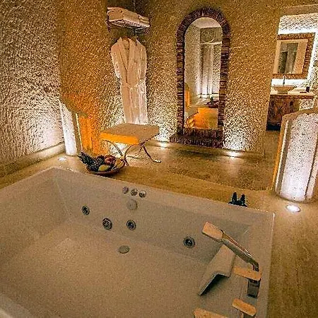 Nino Cave Hotel